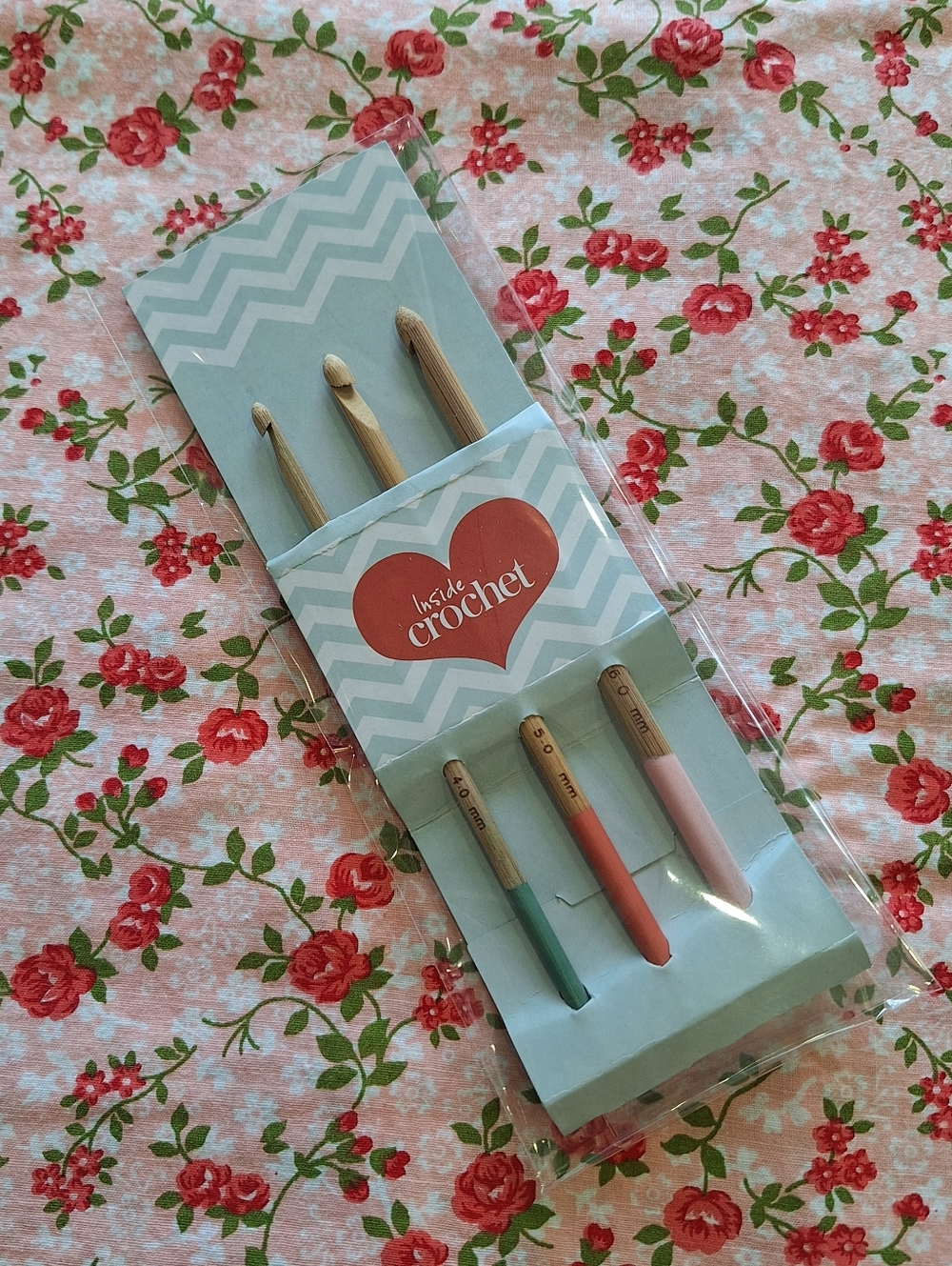🖤 Free w bundle 3 Pack Wooden Crochet Hooks Size 4.0 mm 5.0mm 6.0mm
